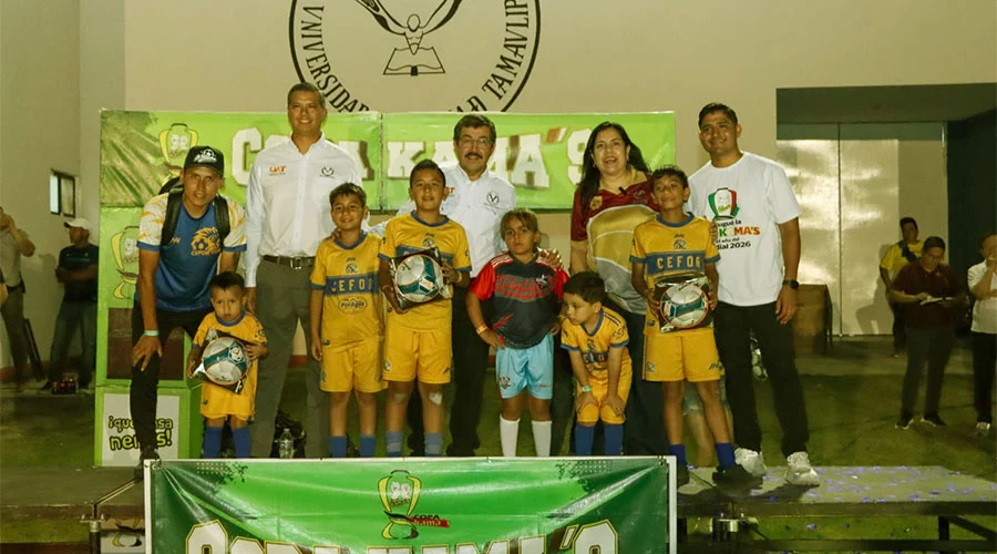 Dámaso Anaya inaugura con éxito el estatal de la Copa Kama’s de futbol 1 UAT 1ab