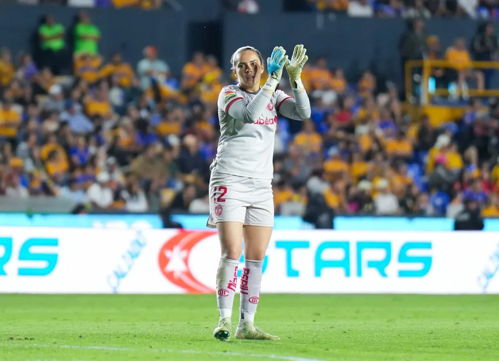 ¡Fracaso y sin Clásico! Toluca elimina a Tigres Femenil 12 680999724 2418990681856964 5470673407436540935 n