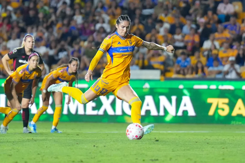 ¡Fracaso y sin Clásico! Toluca elimina a Tigres Femenil 13 683633732 1556152565842241 5656047965892772107 n