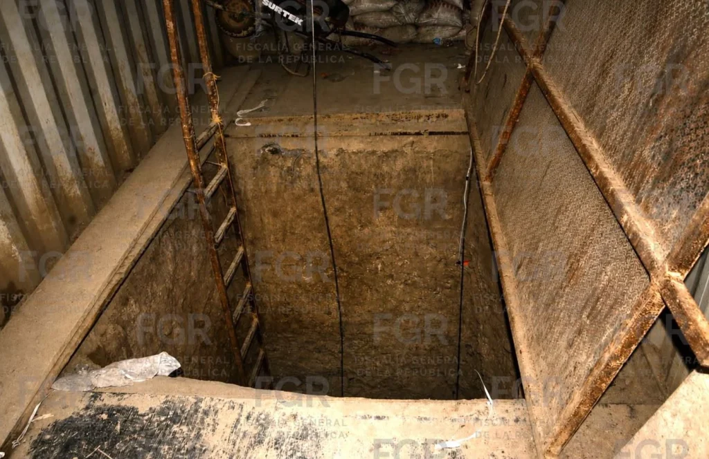 Asegura FGR túnel de huachicol en Santa Catarina 3 686316477 952736067374274 1704100251714302208 n