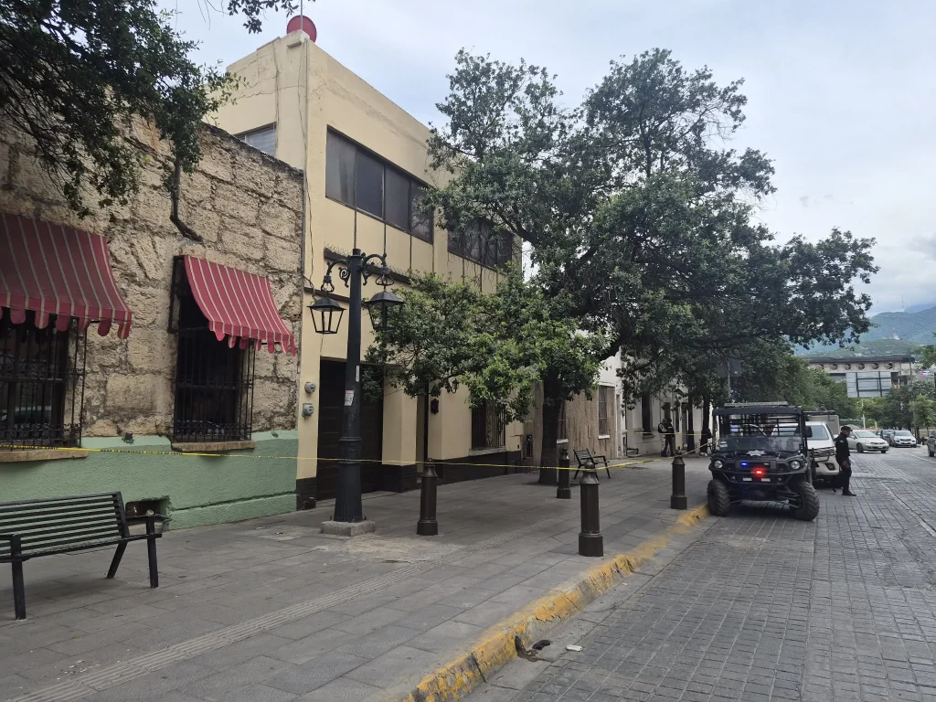Hallazgo de persona sin vida provoca movilización policiaca en Monterrey 2 687572453 969502889269681 4262332689192021633 n