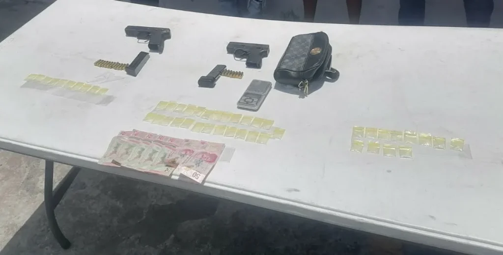 Persecución y balacera deja tres detenidos en Monterrey 6 687727375 1881094185937158 7124962162816959489 n