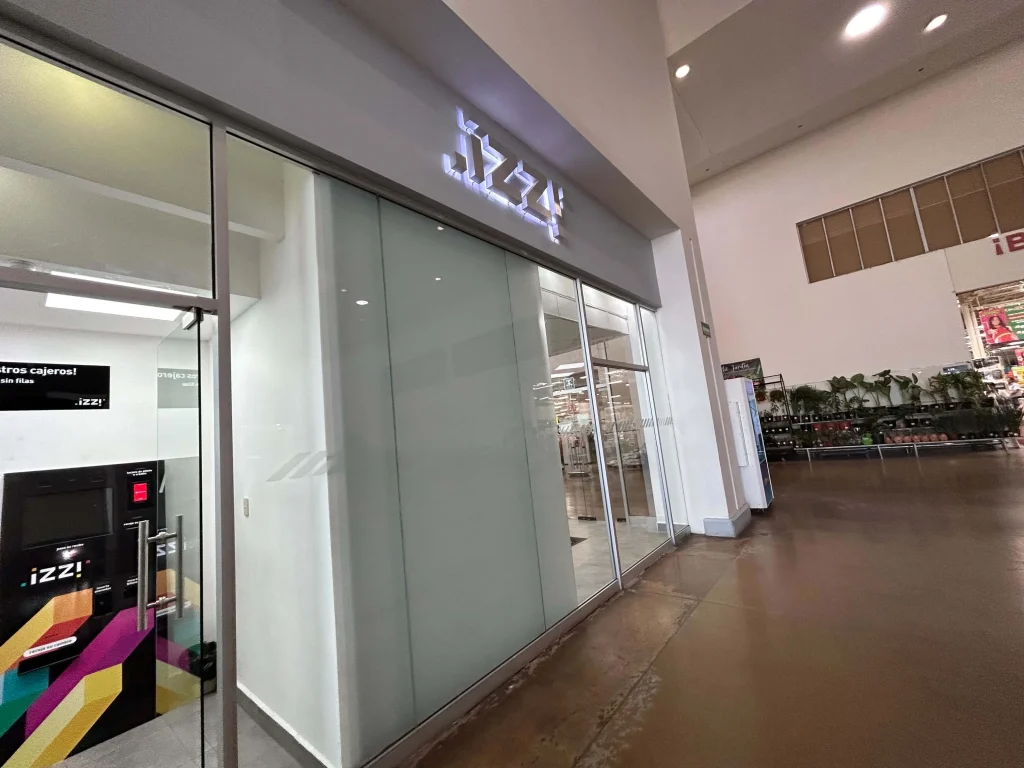 Izzi reabre sus puertas tras suspensión temporal 1 690823118 26419189917763349 434853905282575823 n