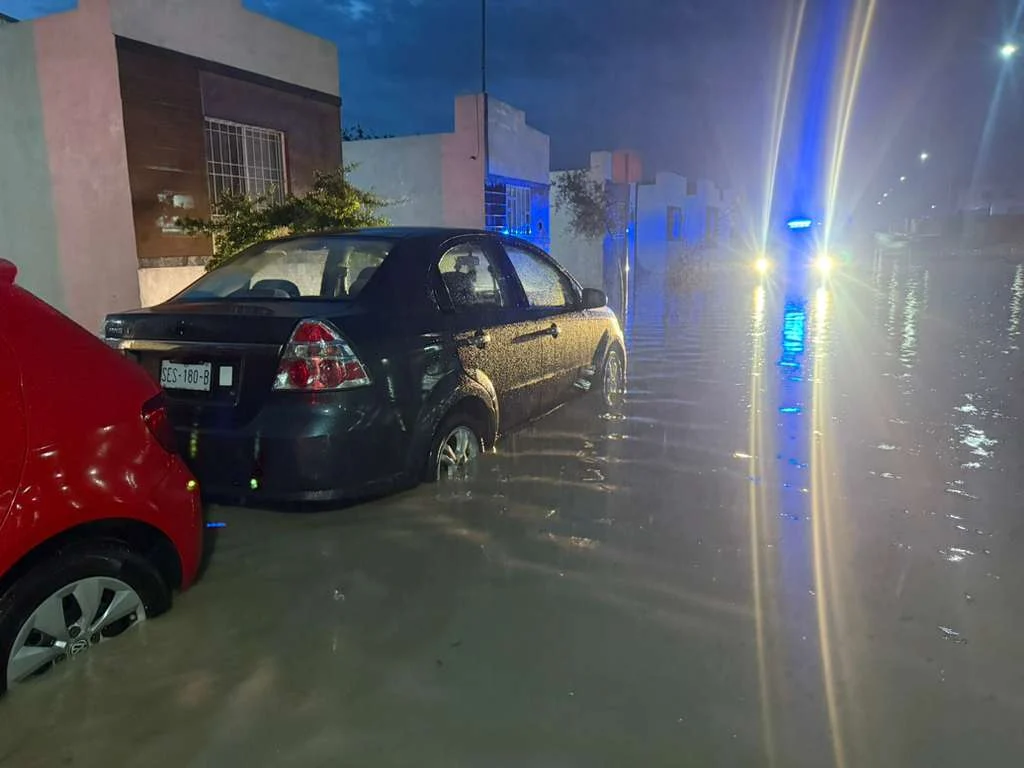Tormenta deja inundaciones y daños en Nuevo León 4 691897490 2216706388865815 119756790645690434 n