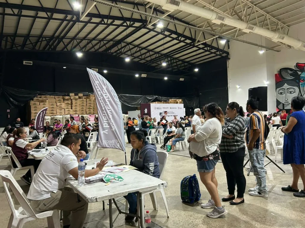 Recibirán beca Rita Cetina 21 mil reynosenses 6 699949600 762605786848102 832119502705998378 n