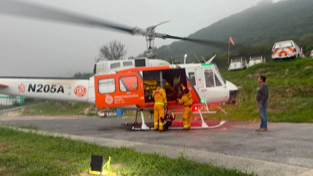 Incendio forestal consume parte de cerro en Santiago 6 702190184 1918342458838233 6184912698122706724 n