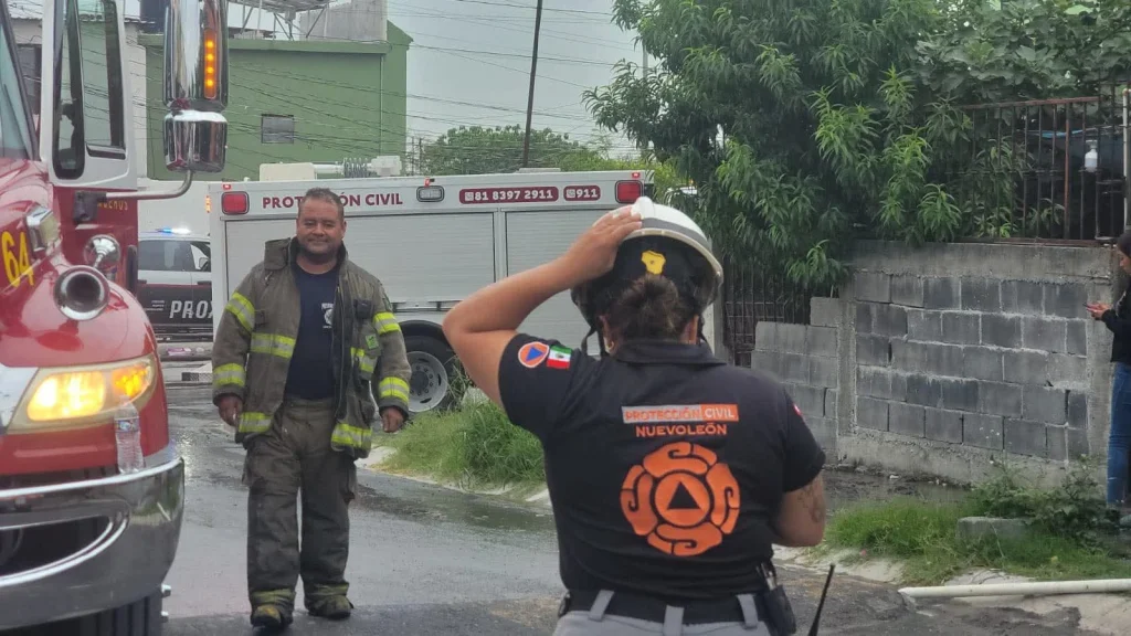 Incendio en vivienda de Escobedo 2 703178446 1501027408085029 4521687276293646855 n