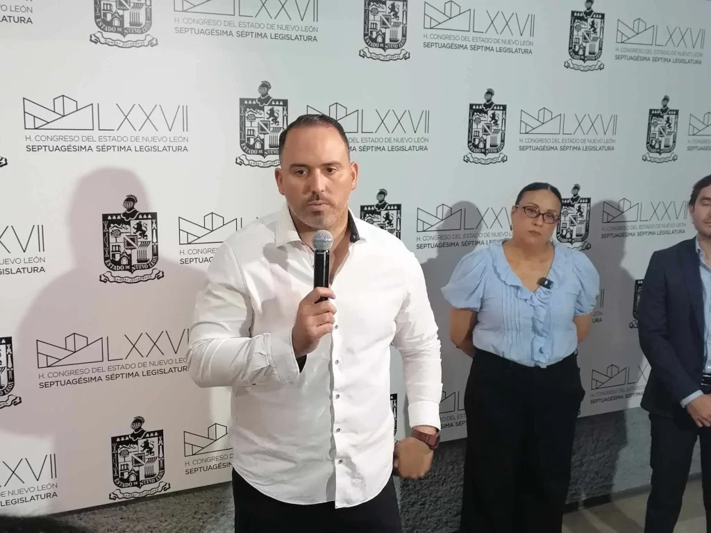 Mantienen PRI y PAN intención de juicio político contra Samuel; MC y Morena desestiman proceso 2 704286451 998984945973263 5039834259134681751 n