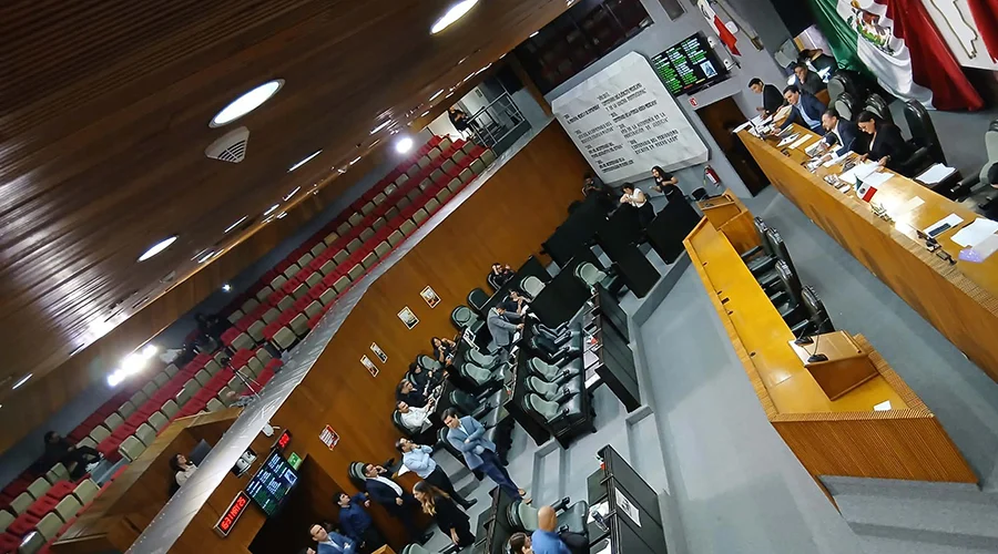 Habrá cárcel por ‘acarreo’ de votantes y condicionamiento de programas sociales en NL 1 706396851 1017982050573012 919983382810064319 n