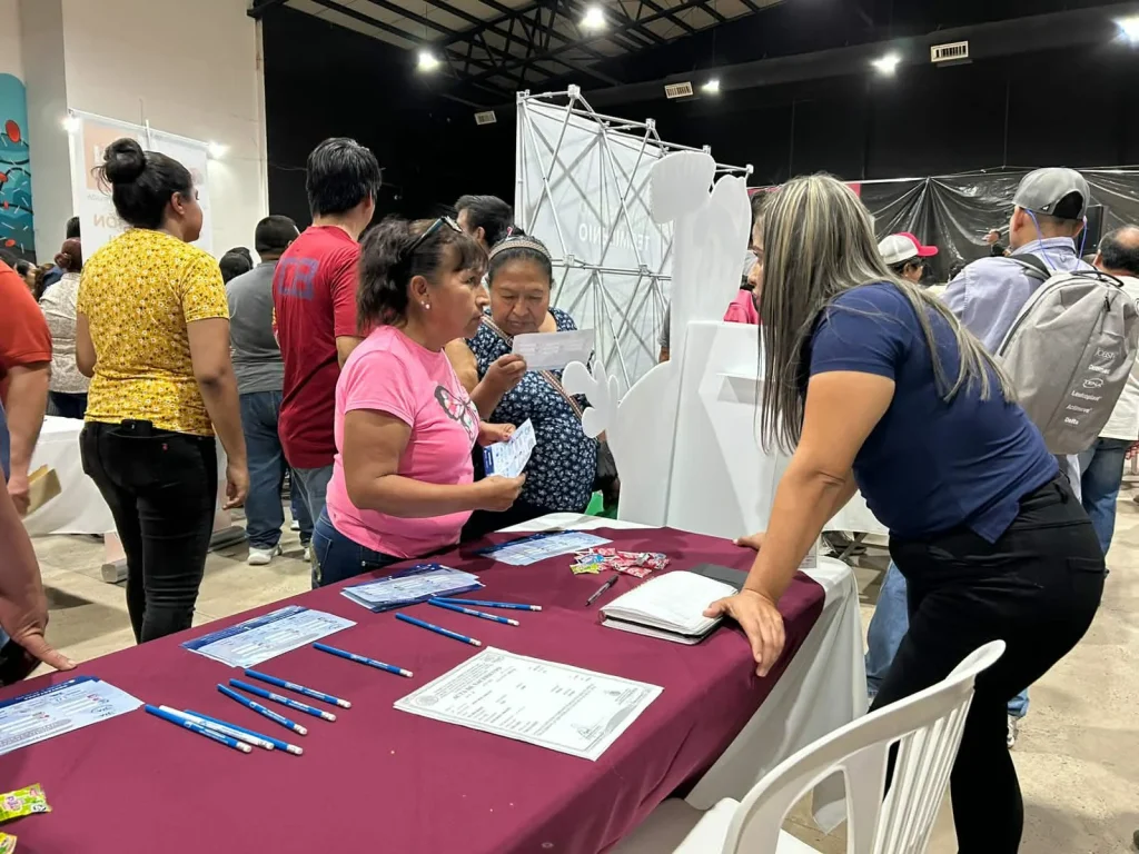 Responden más de 2 mil 500 reynosenses a jornada del empleo 3 709587266 1716901082831994 7138996447534927898 n
