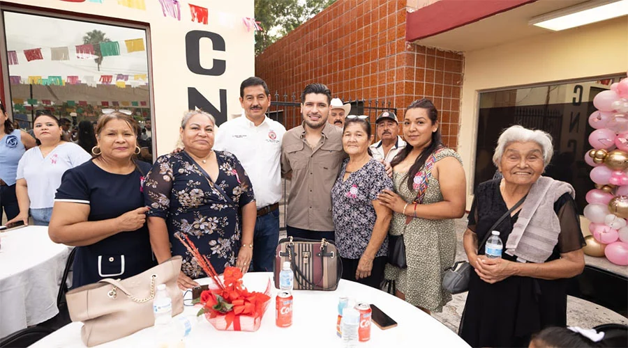 Celebra Beto Granados a las mamás de la zona rural de Matamoros 1 BETO 22bbs