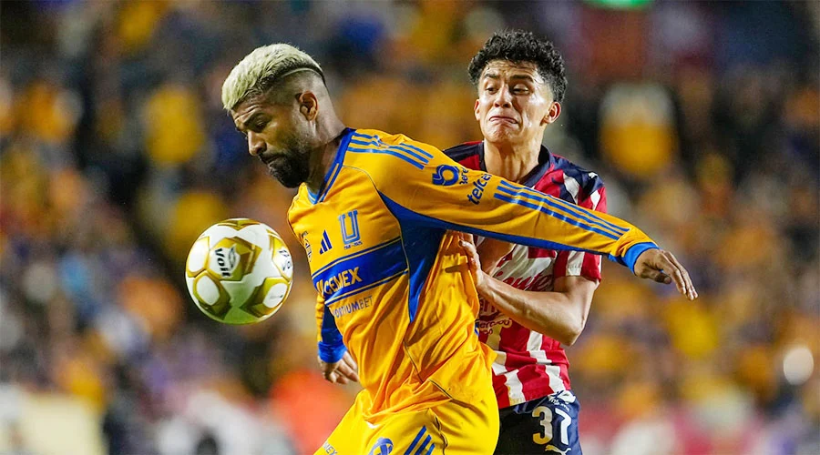 ¡Con ventaja la vuelta! Vence Tigres 3-1 a Chivas 5 BUFALO 44dd4