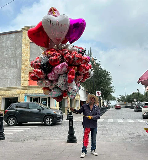 Ahora sí: Hay alta afluencia y ventas por Día de las Madres 1 GLOBERO 2bb