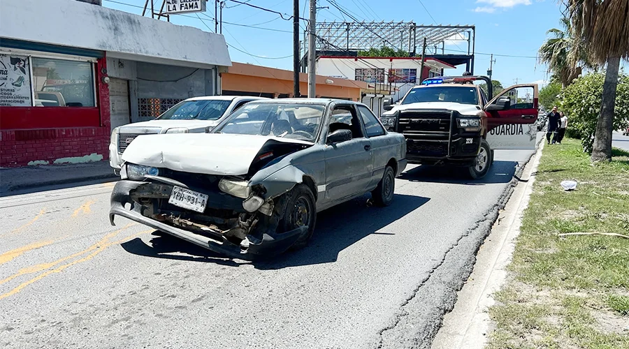 Detienen a joven tras provocar choque y tratar de huir en Las Cumbres (VIDEO) 1 JOVEN 2bbba
