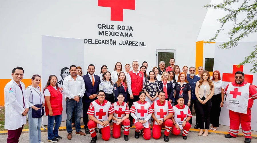 Mónica Oyervides instala base de la Cruz Roja en Juárez 1 JUAREZ bb22