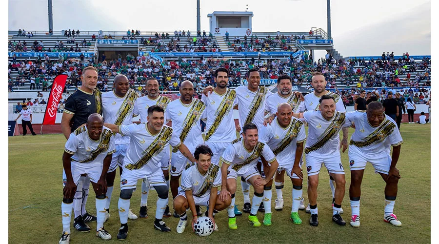 Lluvia de goles y nostalgia en el partido de leyendas en Reynosa 2 LEYENDAS 3 cc