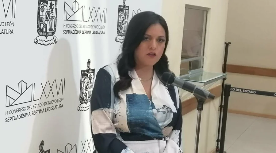 La presidenta del Congreso de Nuevo León, Itzel Castillo Almanza, informó que la Comisión de Coordinación y Régimen Interno (Cocri) analiza ampliar el periodo ordinario de sesiones hasta finales d