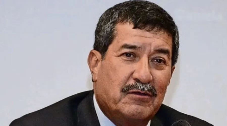 Lo veo tranquilo. No se anda escondiendo, ni nada que se le parezca, aseguró el senador Javier Corral tras reunirse con Enrique Inzunza, acusado por el Departamento de Justicia de Estados Unidos q