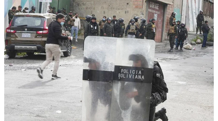 POLICIA BOLIVIA