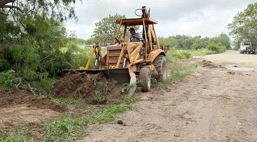 Atienden en San Fernando petición de ciudadanos de la colonia Benito Juárez 1 SAN FER 2bb