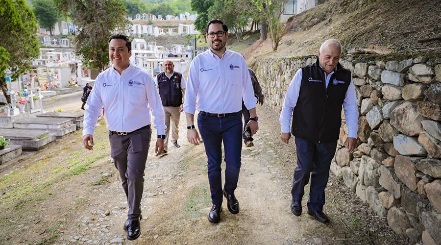 Supervisan operativos en panteones de Santiago este 10 de mayo 1 SANTIAGO 2