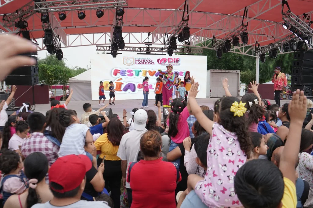 Celebran Día del Niño con gran festival del DIF Nuevo Laredo 2 WhatsApp Image 2026 05 01 at 11.03.21 AM 1