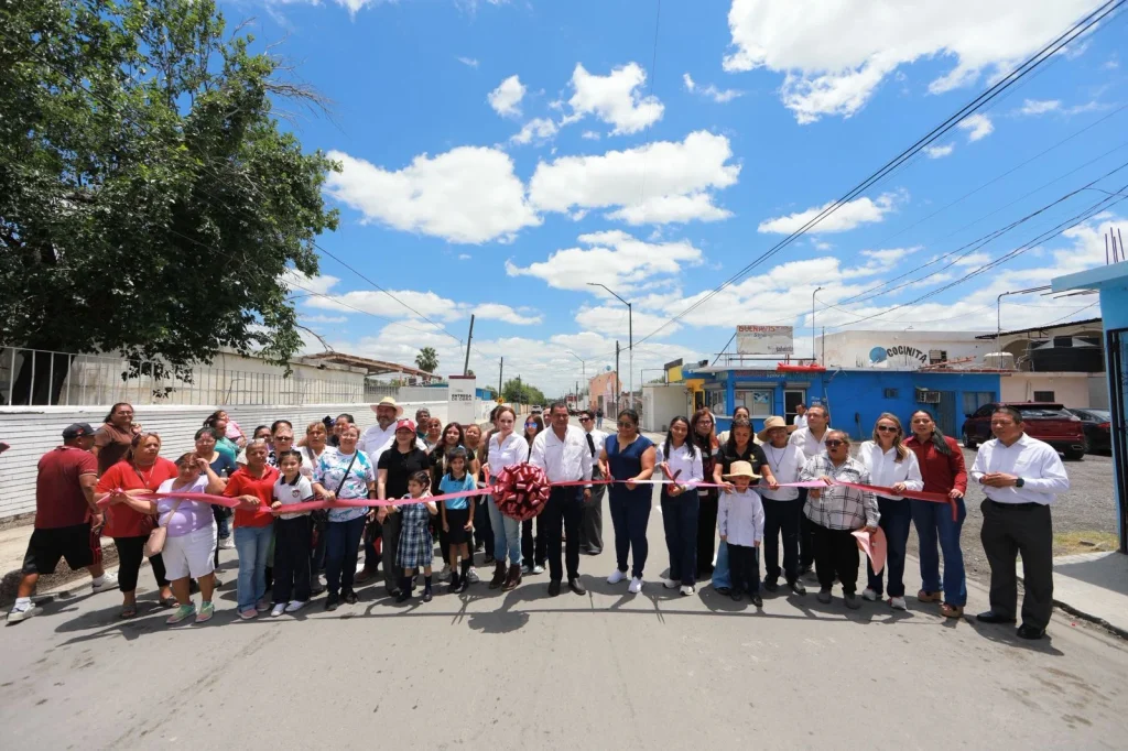 Entrega Carmen Lilia obras de pavimentación y recarpeteo 1 WhatsApp Image 2026 05 11 at 2.51.59 PM 1