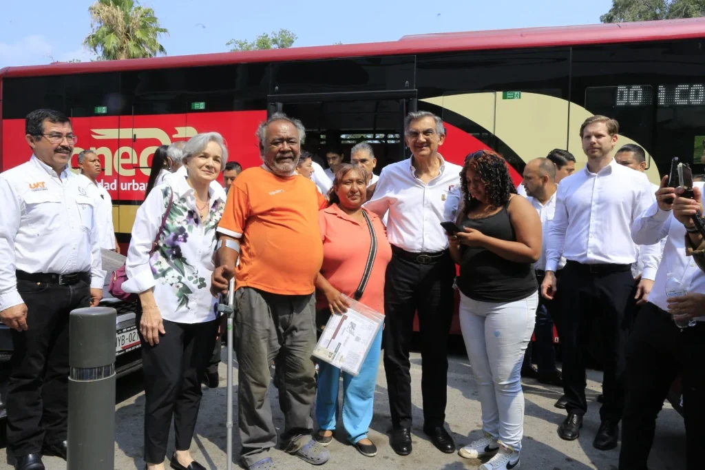 Reconoce el gobernador Américo Villarreal estándares de excelencia de la UAT 1 WhatsApp Image 2026 05 18 at 4.06.27 PM