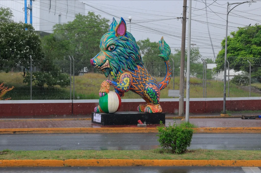 'Alebrijes Mundialistas' adornan calles de Guadalupe 4 WhatsApp Image 2026 05 19 at 1.01.16 PM