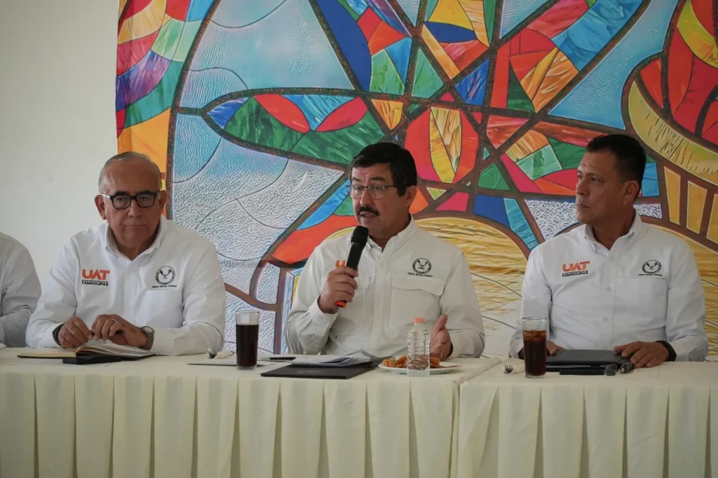 Refrendan UAT y sindicato académico compromiso social en beneficio de comunidades 1 WhatsApp Image 2026 05 29 at 4.33.19 PM