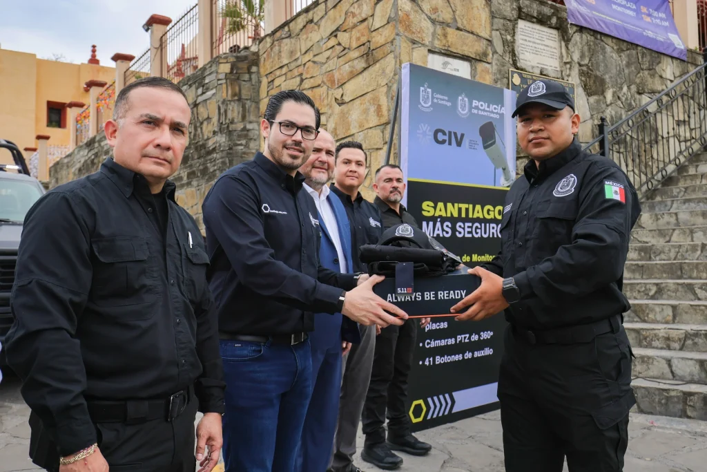 Fortalece David de la Peña el equipamiento de seguridad 1 b8d35a69 c8df 4530 b12e eb5d229da946