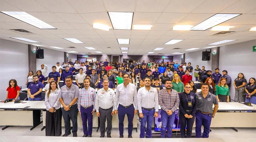 Se suma comunidad estudiantil de la UAMRA-UAT a programa de Carlos Peña Ortiz 1 edil 2 bb