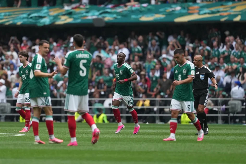 Debuta México con triunfo ante Sudáfrica en la Copa del Mundo 4 712326420 1955462435102490 5977279266845062582 n