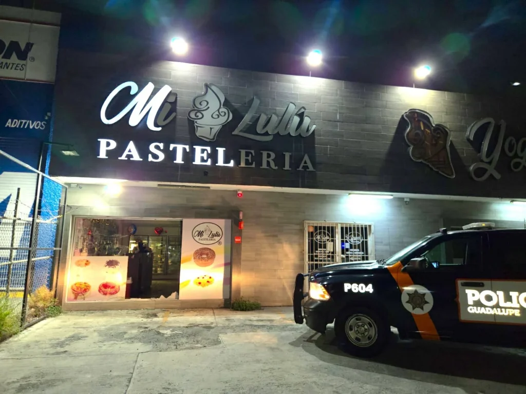 Detienen a hombre por daños a pastelería en Guadalupe 1 714828984 1630679314659413 2280279881705847695 n