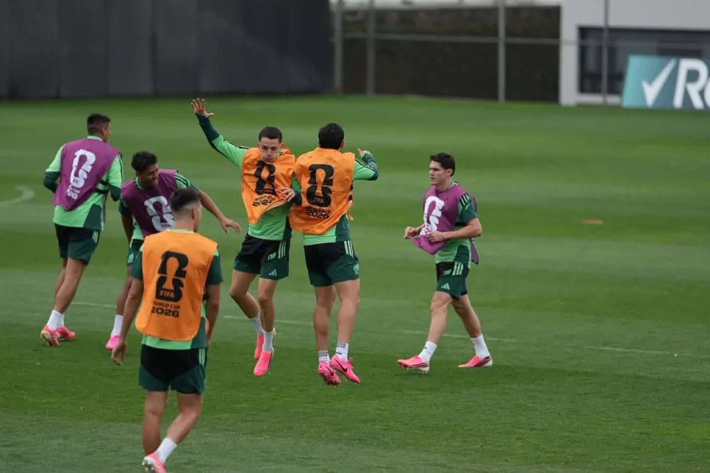 Cierra Selección Mexicana preparación para inaugurar el Mundial 11 721801003 1357413552908781 6148564042661560267 n