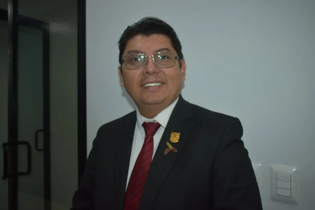 Buscan nuevo decreto de regularización de autos americanos 1 723240150 1813957863348504 6434172597042747131 n