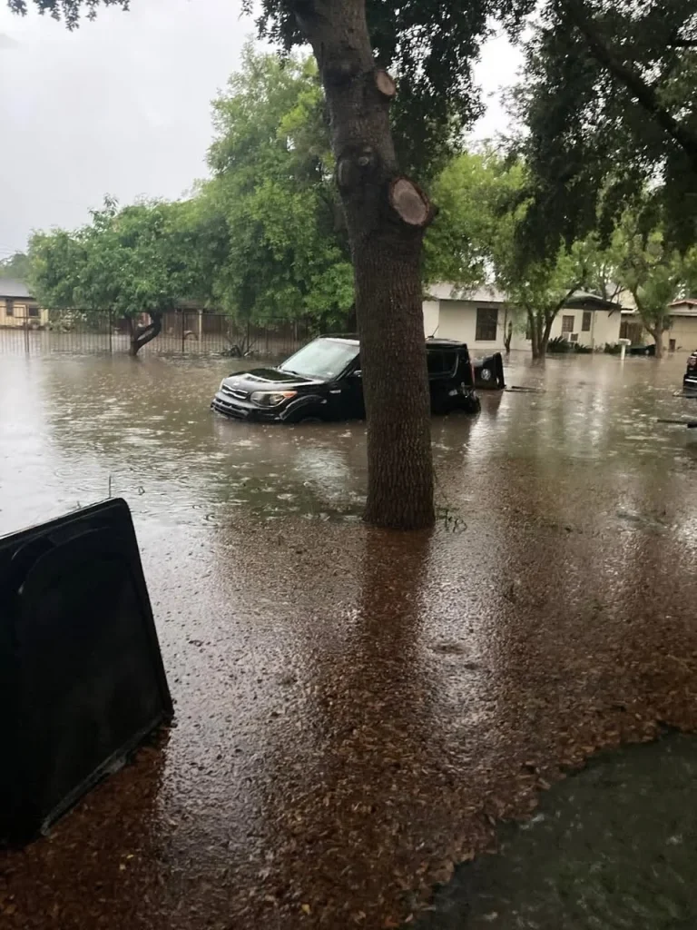 Declaran Weslaco como zona de desastre 5 723490345 2959560487567401 3951380659055705407 n