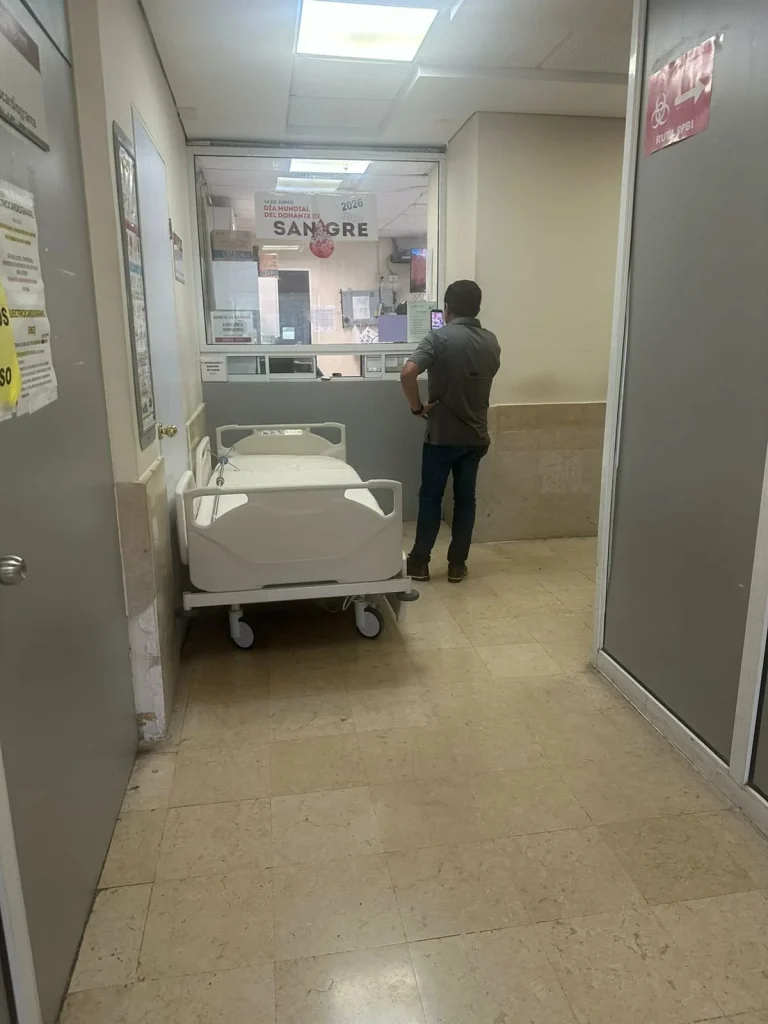 Hospital del ISSSTE en Monterrey; un mes sin aire acondicioando 2 724922167 2169433040456406 2433250806962065785 n