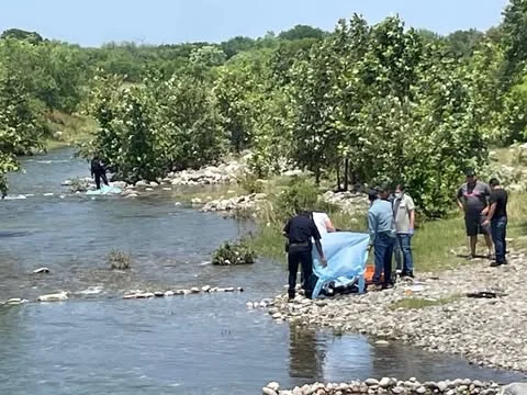 Mueren tres integrantes de una familia al ser arrastrados por la corriente de un río en Ciudad Victoria 1 728003504 1543305663826804 7594546785134215936 n