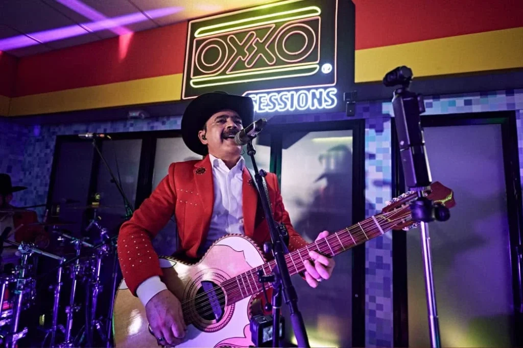 Los Tucanes de Tijuana ofrece concierto ¡en un OXXO! 1 729838055 1483794549736644 6478282701561629678 n