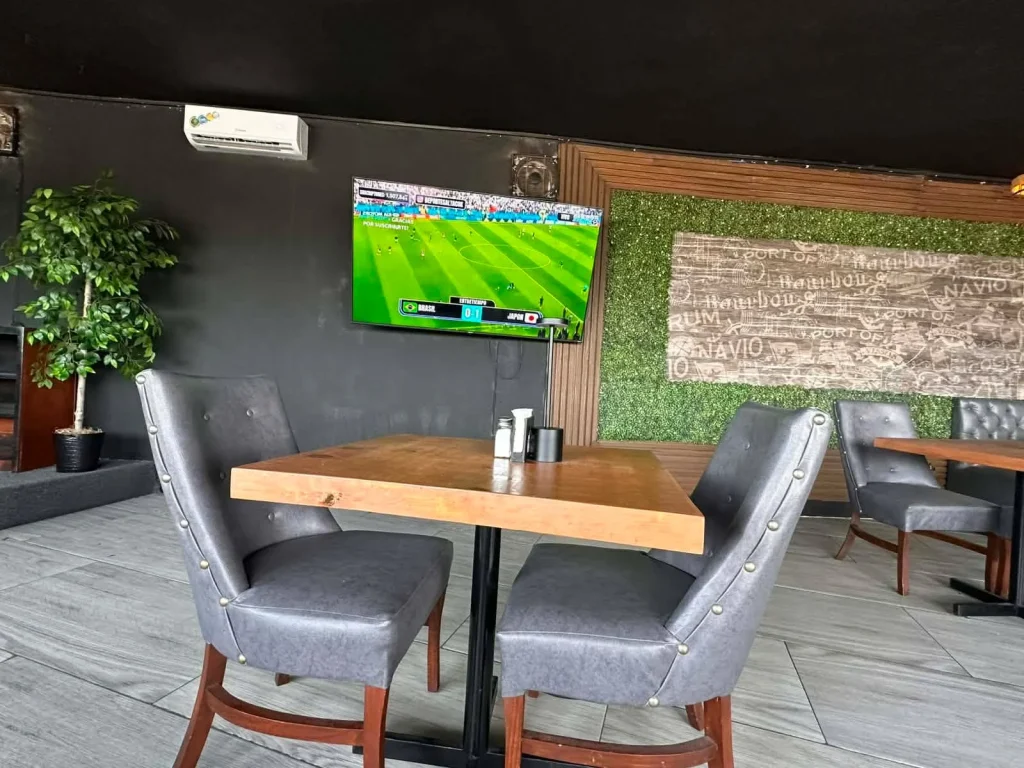Prevén restauranteros superar 80% de su capacidad por juego México- Ecuador 1 734339199 1661764808209883 3679804548283560071 n