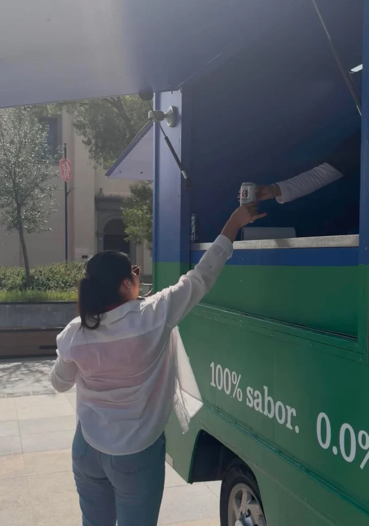 HEINEKEN México promueve el Consumo Inteligente con entrega gratuita de agua en Monterrey 1 734515131 1785701909473310 7042430982925888777 n
