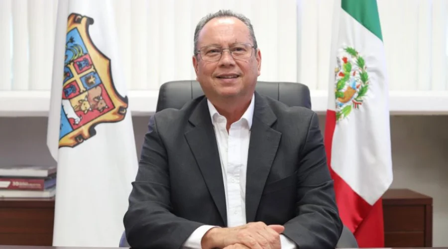 Asume Tadeo Luebbert Iberri rectoría de la UTTN Reynosa