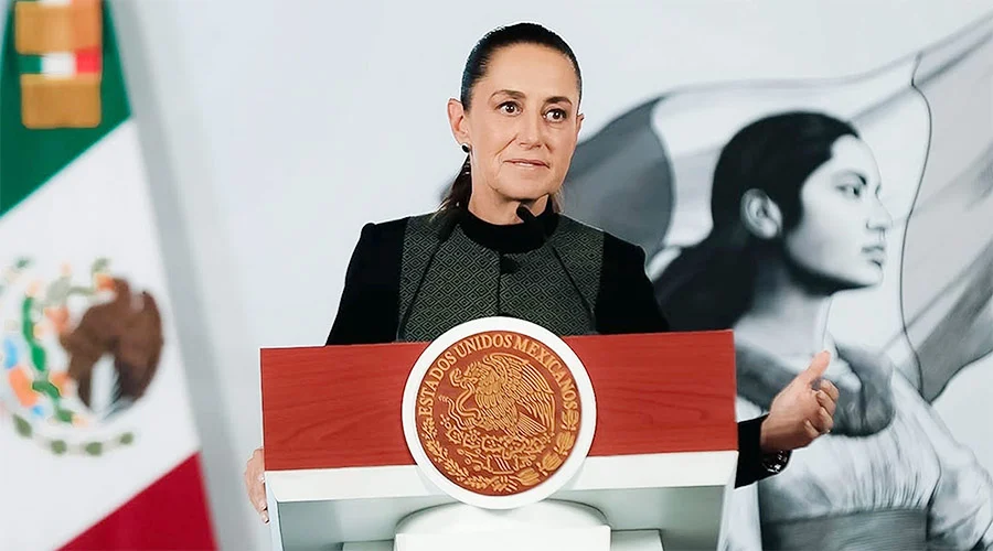 CLAUDIA 990s