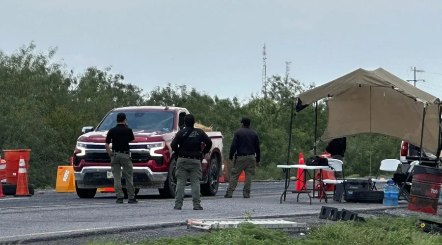 Denuncian presuntas extorsiones en retén entre Nuevo León y Tamaulipas