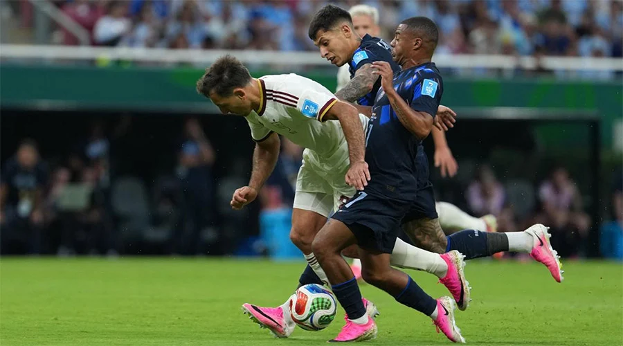 Vence España a Uruguay 1-0 que se despide del Mundial 2 ESPANA 3ccc