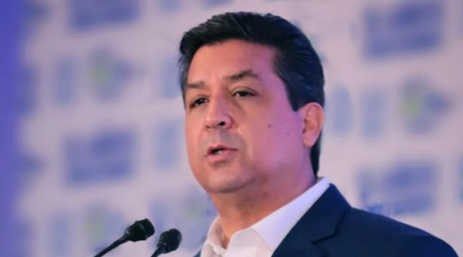 Juez ratifica bloqueo de cuentas a familiares de Cabeza de Vaca