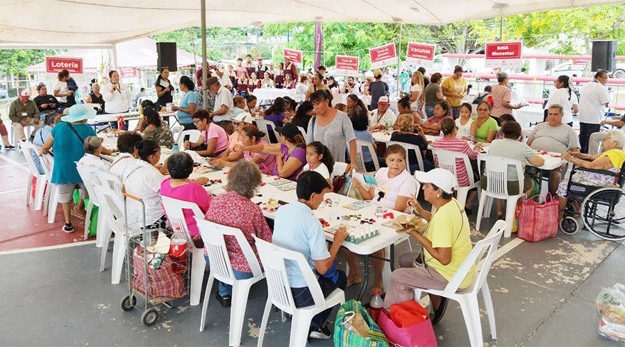 Erasmo lleva servicios y apoyos a familias de Madero 1 MADERO 2akkc