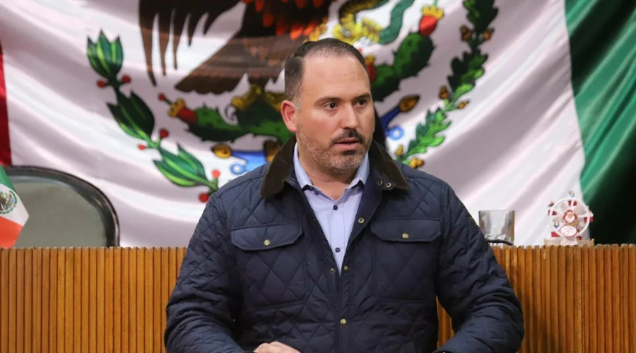 Mario Soto renuncia a la coordinación de Morena en el Congreso de Nuevo León