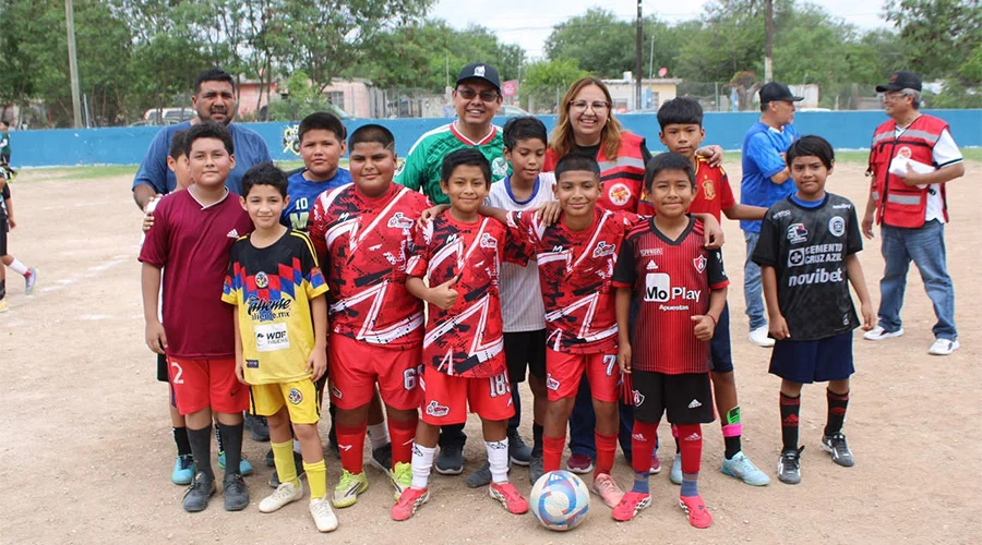 "Deporte consolida lazos de familias deportistas": Marcelo Olán 1 OLAN 22bb